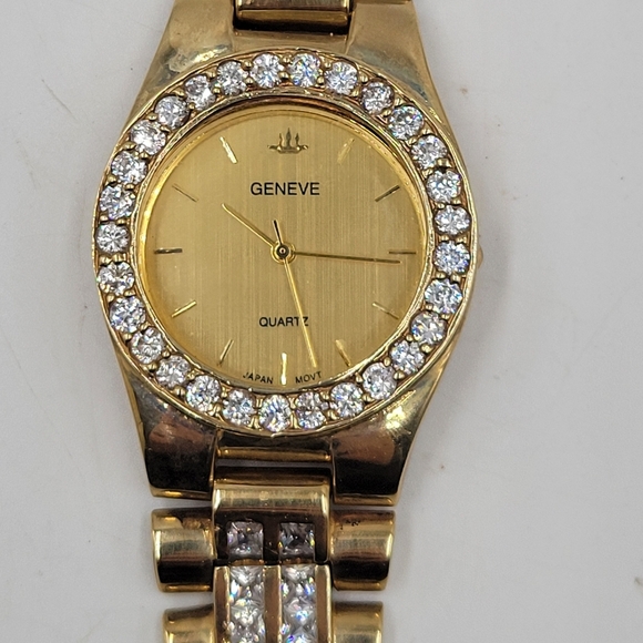 10k Gold Rare Vintage Geneve Watch - Picture 4 of 7